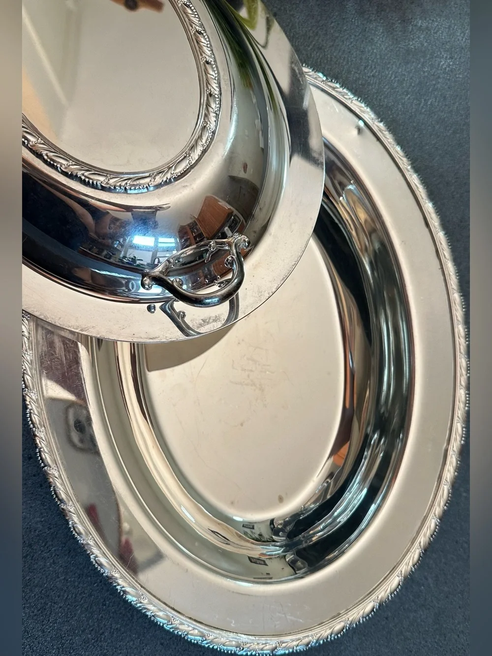 Polished Silver Oval Serving Platter with Rope-Edge and Side Handles